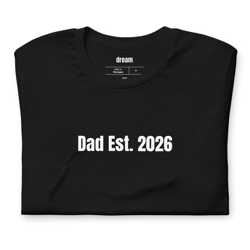 Dad Est. 2026 - New Parents t-shirt