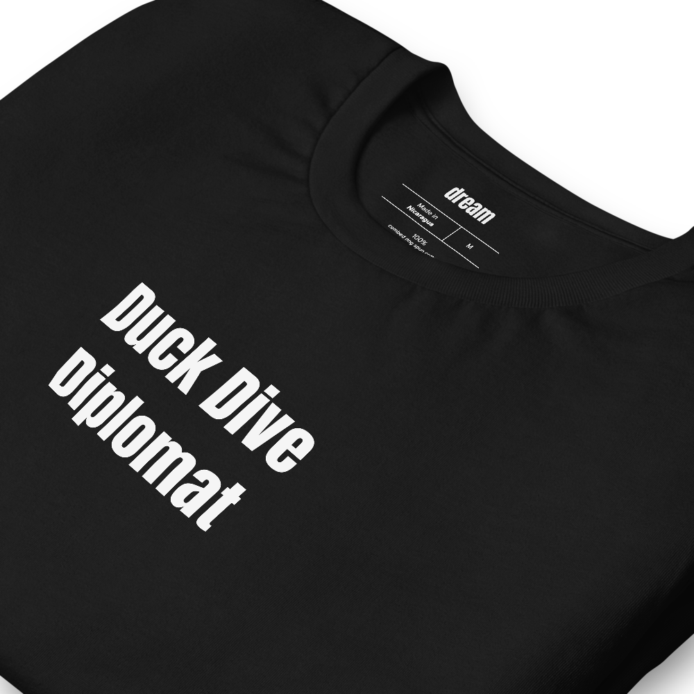 Duck Dive Diplomat - Surfing t-shirt