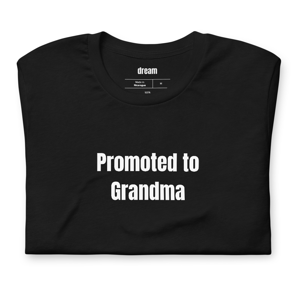 Promoted to Grandma - Grandparents t-shirt
