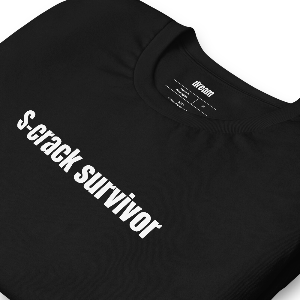 S-crack survivor - Pottery t-shirt